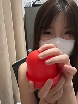 _xiaoxinxin_ Live Webcam on Stripchat