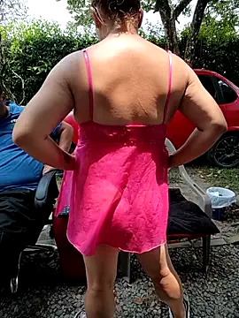 hotandfierylatin... Live Webcam on Stripchat