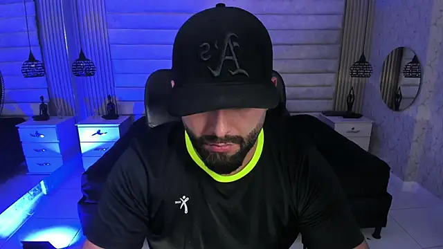 jhon_bear03 Live Webcam on Stripchat