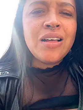 -Mia1 Live Webcam on Stripchat