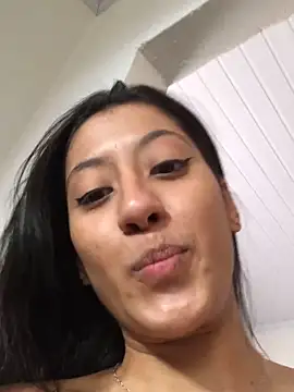 casalnovo8 Live Webcam on Stripchat