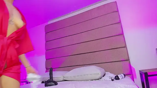 sally_rosses live cam profile