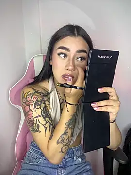 emily_24x (F young) - 🩷Fingers in pussy🩷