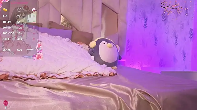 tiny_tay (F teen) - deep Throat