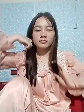 little-green-sprout (F young) - Sending you a kiss 😘