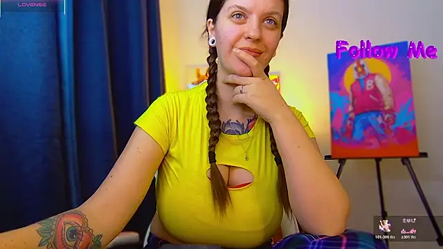 ann_mikela (F young) - show under skirt