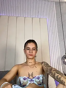 juliacolemann (F teen) - doggy 🔥💫