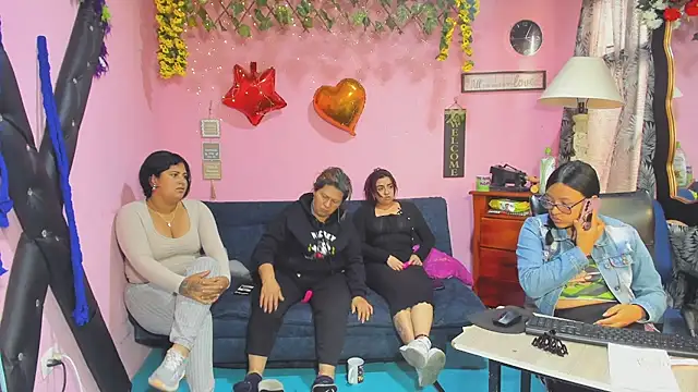 lesbiancuple (G young) - squirt one girl, do choose