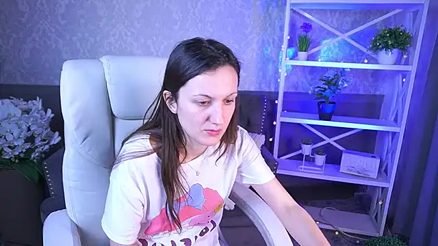 zafiramoonn - ZafiraMoonn's free webcam - UK Sex Cams