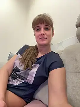 jennifer11772 - Jennifer11772's free webcam - UK Sex Cams