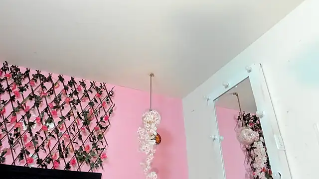 nicolesantana - NicoleSantana's free webcam - UK Sex Cams