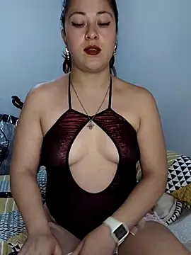 lisbethmoore_ (F young) - fingers in pussy+creamy cum