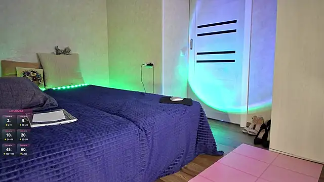 roseaa - Roseaa's free webcam - UK Sex Cams