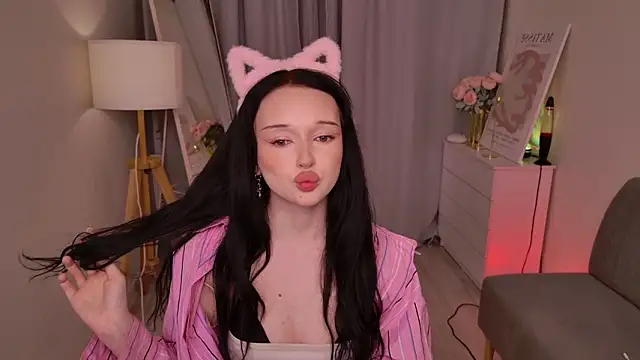 flora_ray - Flora_Ray's free webcam - UK Sex Cams