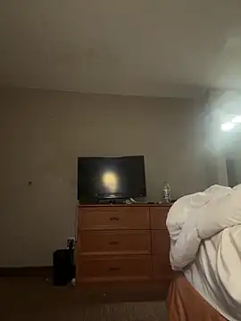 Stressreliever82 live sex cam