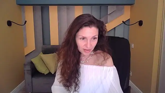 EllaLong live sex cam