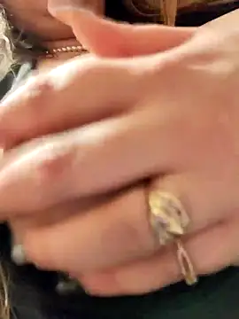 Juicy_PeachLux webcam