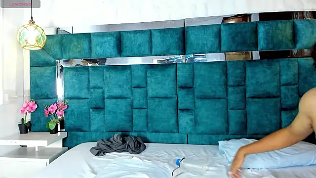 _bonnyandclyde webcam