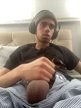 iLoveGirlsOnlyStr8Asf webcam