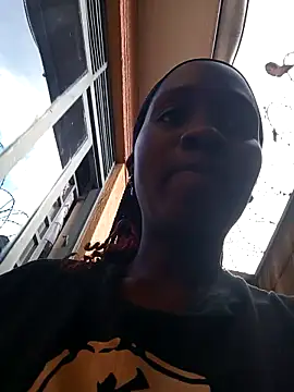 Webcam Model (Swirly_blac)  is live.Free join now!