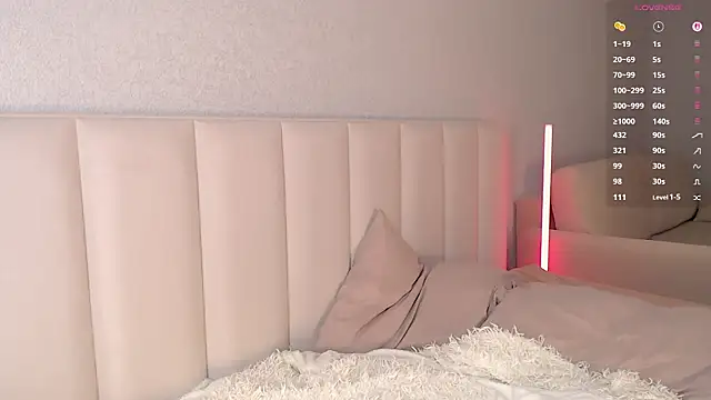 lustessence (F young) - spanks