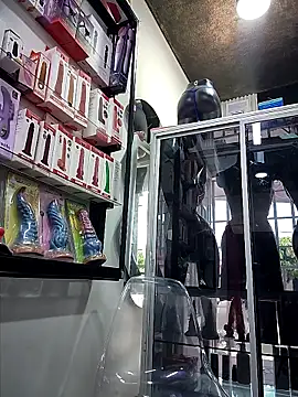 Webcam Model (rapunzel069)  is live.Free join now!