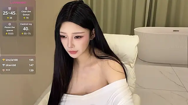 美女salangheipp在线直播