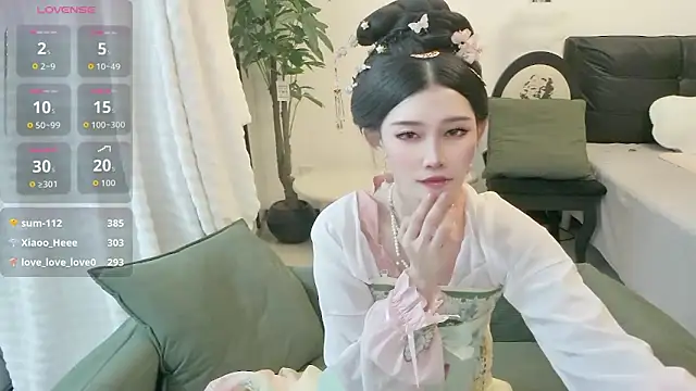 美女NANA-EET在线直播