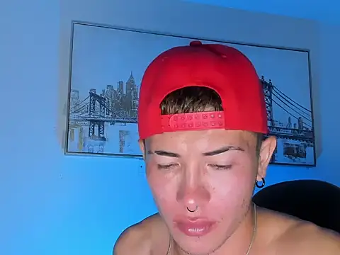 noahsaint - Noahsaint's free webcam - UK Sex Cams