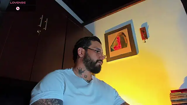 camilogray_ - CamiloGray_'s free webcam - UK Sex Cams