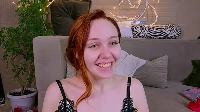 PollyVinice live sex cam