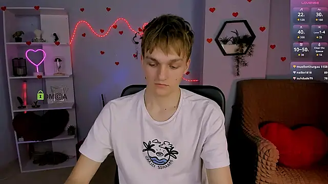 john_lik - John_lik's free webcam - UK Sex Cams