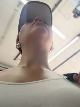 Queen_Scatlett Live Webcam on Stripchat