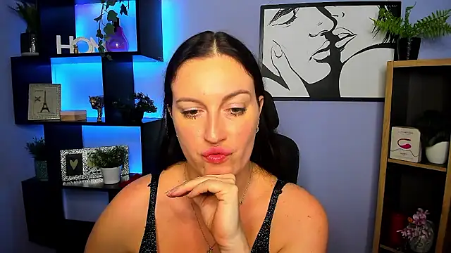 fun_ami - FUN_AMI's free webcam - UK Sex Cams