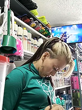 Tefannyy_ Live Webcam on Stripchat