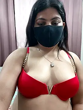 Webcam Model (Half_girlfrnd_530)  is live.Free join now!