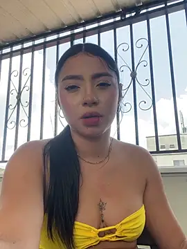 kamie_sebasdolce - Kamie_SebasDolce's free webcam - UK Sex Cams