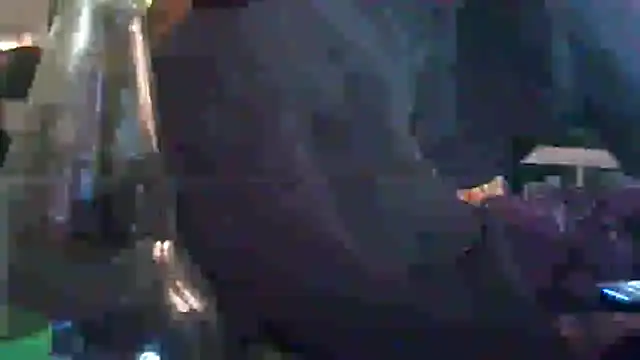 guapan3s3_fir3 - GUAPAN3S3_FIR3's free webcam - UK Sex Cams