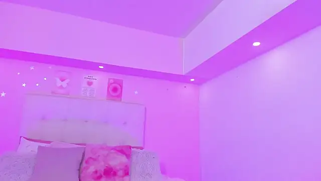 ScarlettDreamss7 webcam