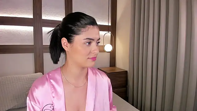 sarhavega - SarhaVega's free webcam - UK Sex Cams