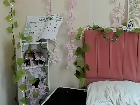 megan_n's live cam