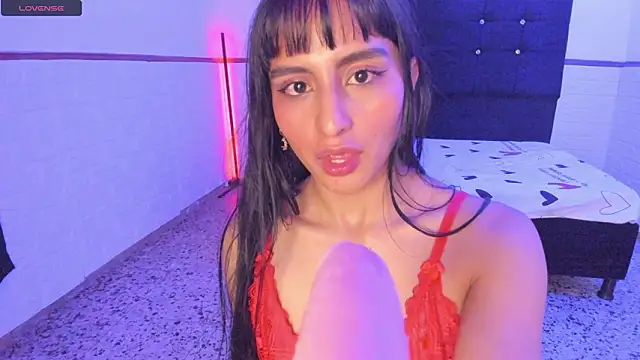 Littlelyseth webcam stripchat model stream image