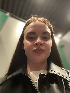 KristiRich live sex cam