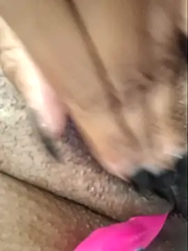 big_booty_bonnie (F mature) - Zap My Pussy! Let's CUM  Together 😋💦💥