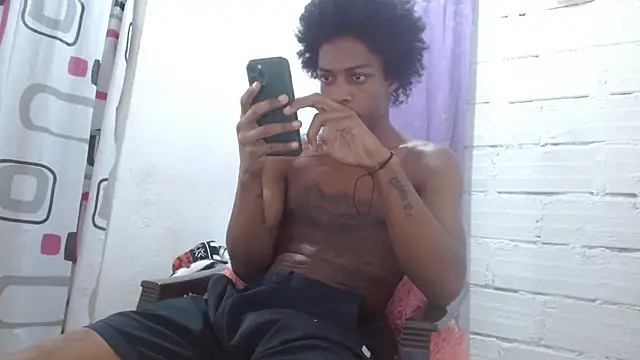 larry-n-clouds (M young) - HUNG AF CUM