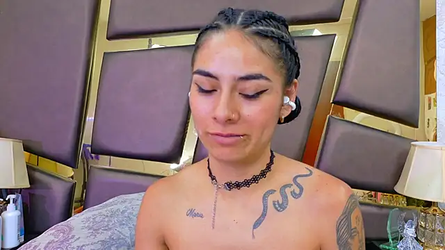 nicoleesposito (F young) - NAKED