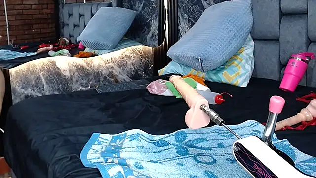 Couple_Gold69 live sex cam