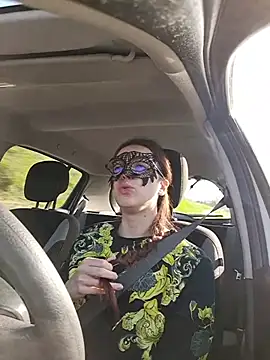 pearmaki - PearMaki's free webcam - UK Sex Cams