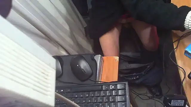 nonnomaturobisex (M grandpa) - MATURO SEGA CAZZO,CULO,PIEDI,BOCCA.