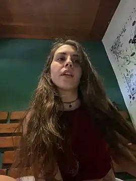 Webcam Model (isadelasestrellas)  is live.Free join now!